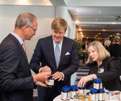 koning-willem-alexander-manuka-health-manuka-honing-2
